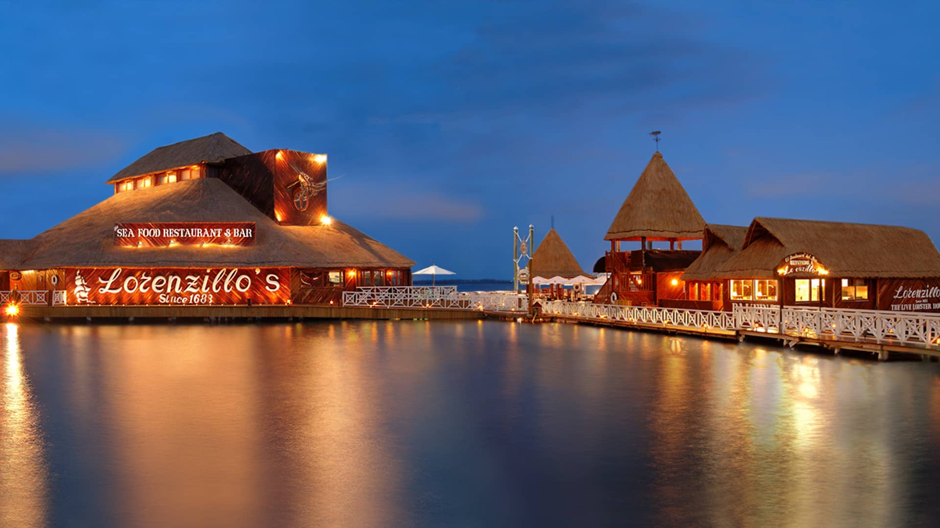 lorenzillo's outdoors on water.