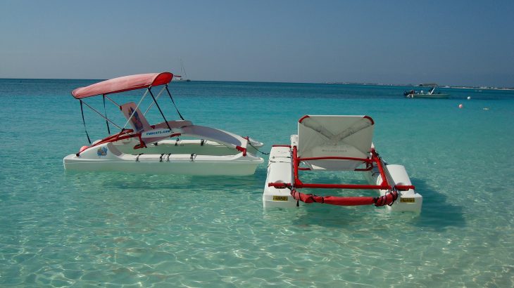 grand-cayman-paddle-boat