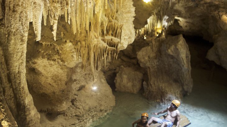 underwarer-cave-tour-xplor-mexico