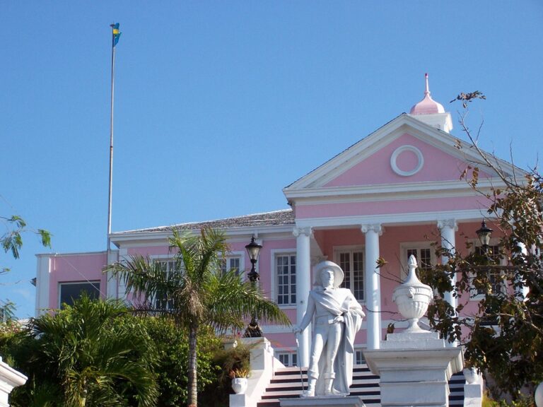 pink-government-house-nassau-bahamas