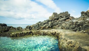 natural-ocean-pool-clear-blue-water