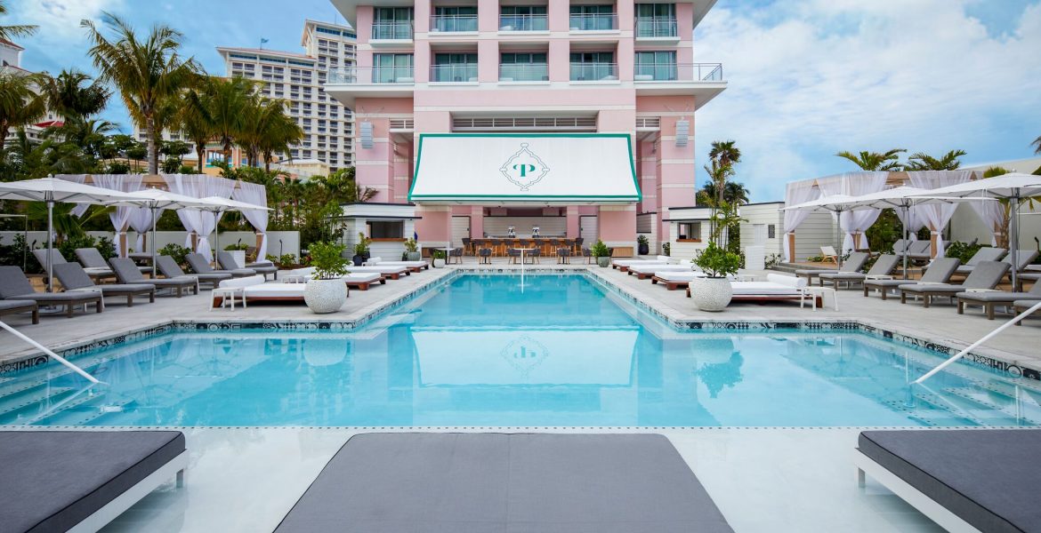 privilege-pool-sls-baha-mar