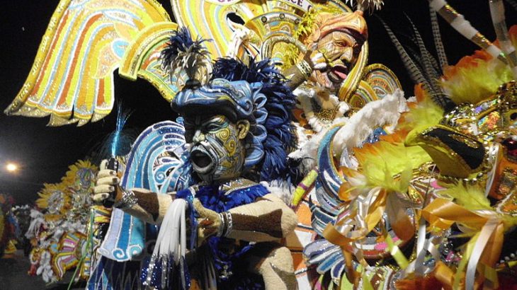 junkanoo-night-bahamas