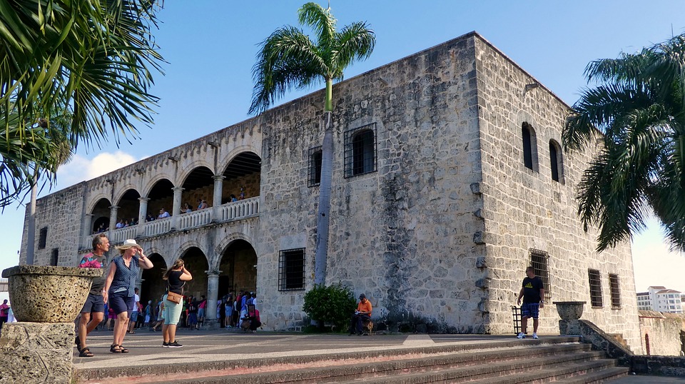 Exploring Santo Domingo: Where to Stay, What to Do & Where to Eat