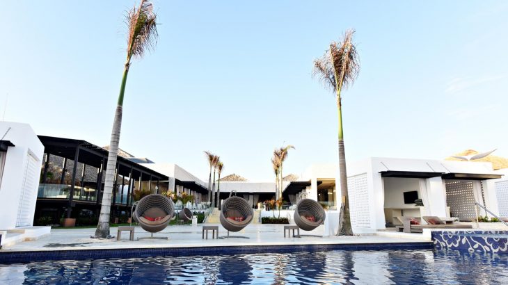 chic-punta-cana-pool