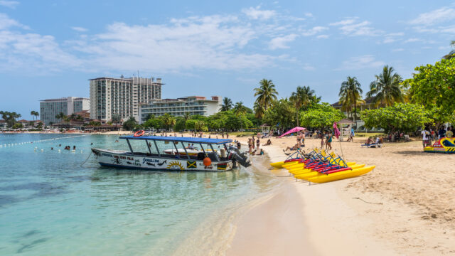 Best Caribbean Vacations for Families: Kid-Friendly Islands to Visit