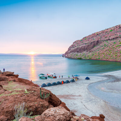 Explore Baja California Sur: Malecόns and Untouched Islands