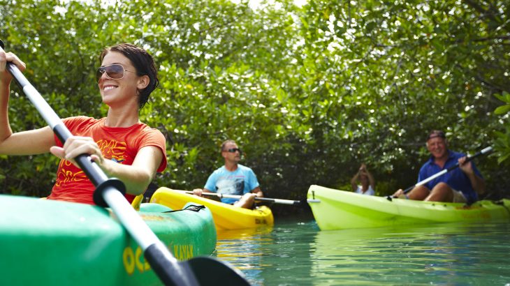 kayaking-mangroves-bonaire