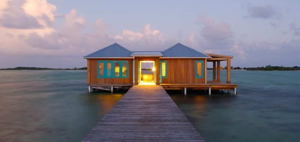 Casa-Ventanas-Cayo-Espanto-Belize-overwater-villa