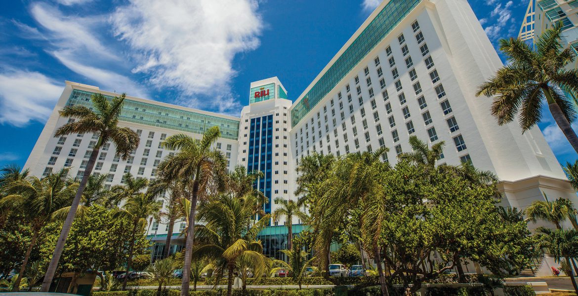 hotel-riu-cancun