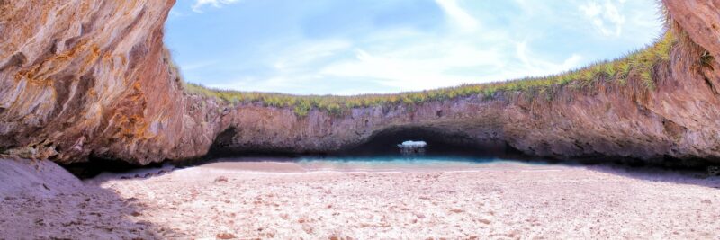 lovers-beach-mexico