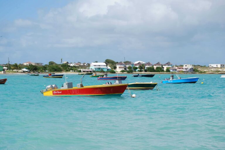 anguilla-island-harbour