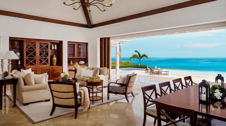 beachfront-suite-ocean-club-four-seasons-bahamas