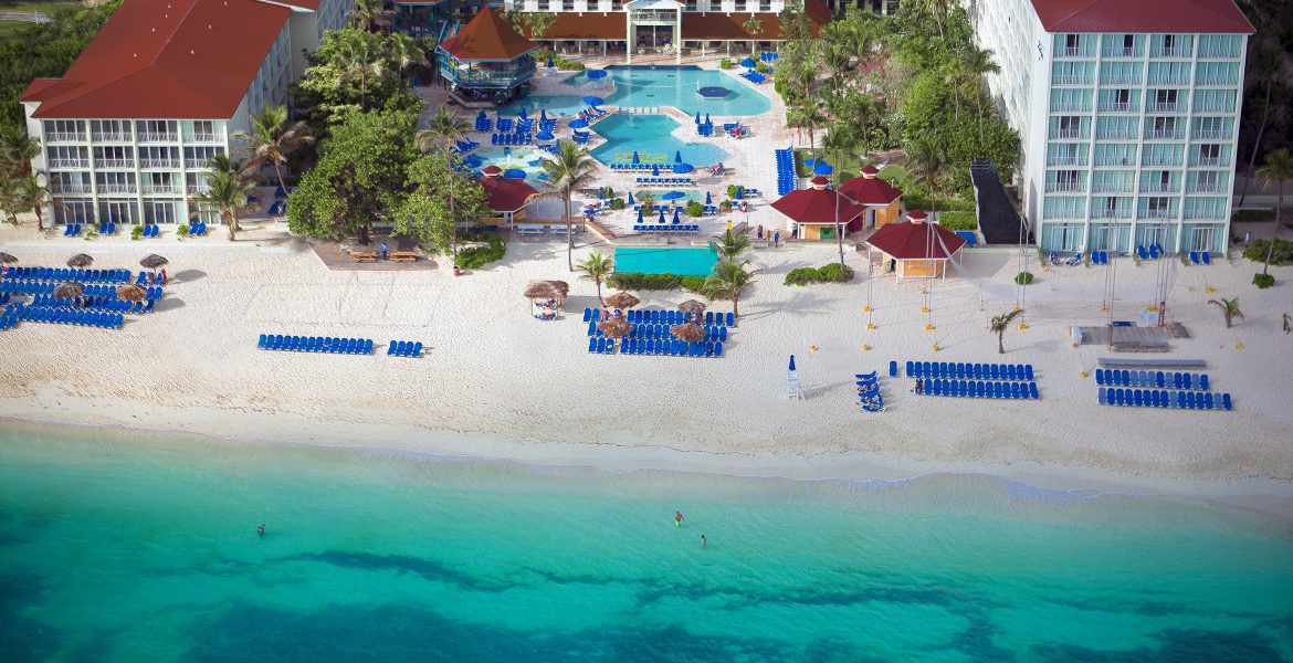 aerial-view-beach-breezes-bahamas-nassau