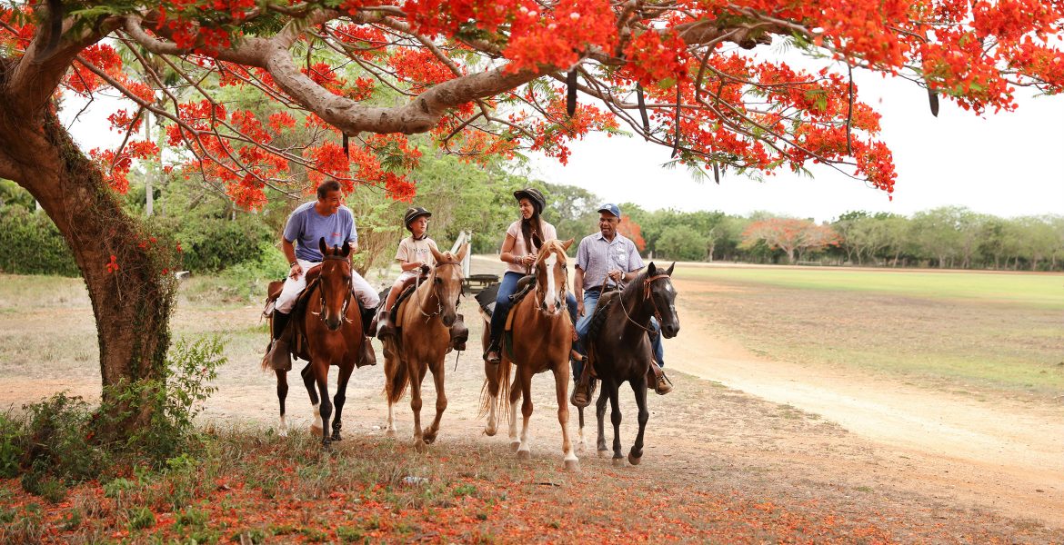 horseback-riding-mexico