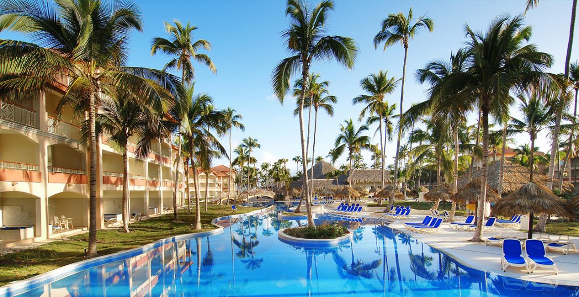 pool-majestic-colonial-punta-cana