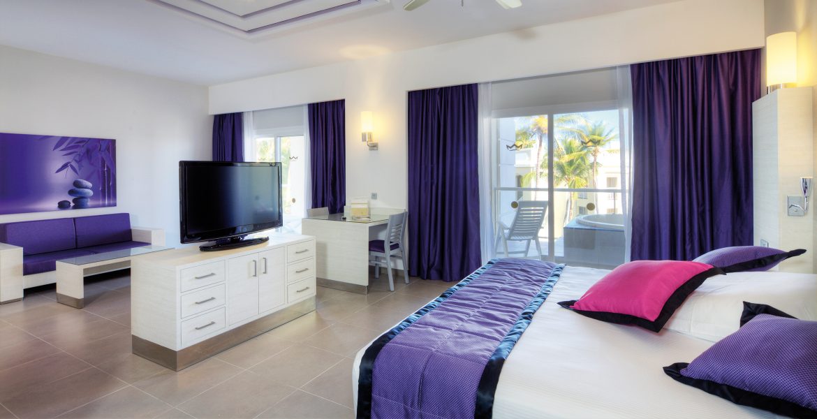 jacuzzi-suite-riu-palace-bavaro