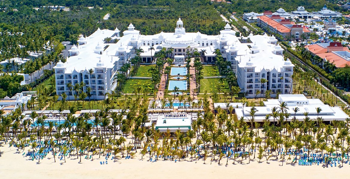 aerial-view-riu-palace-punta-cana