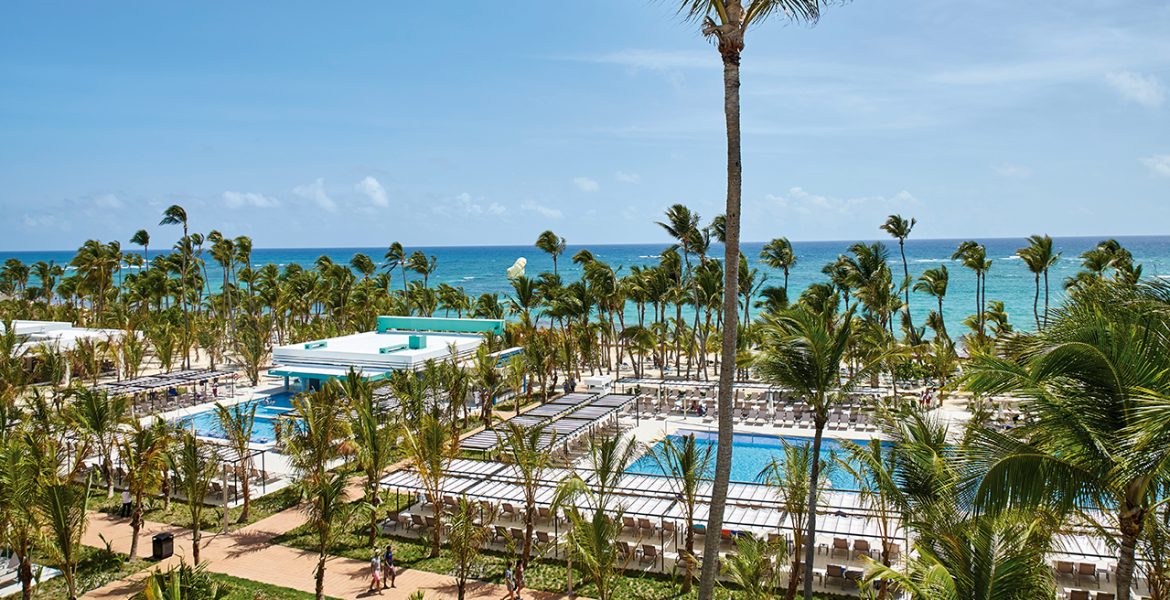 riu-palace-punta-cana-pool