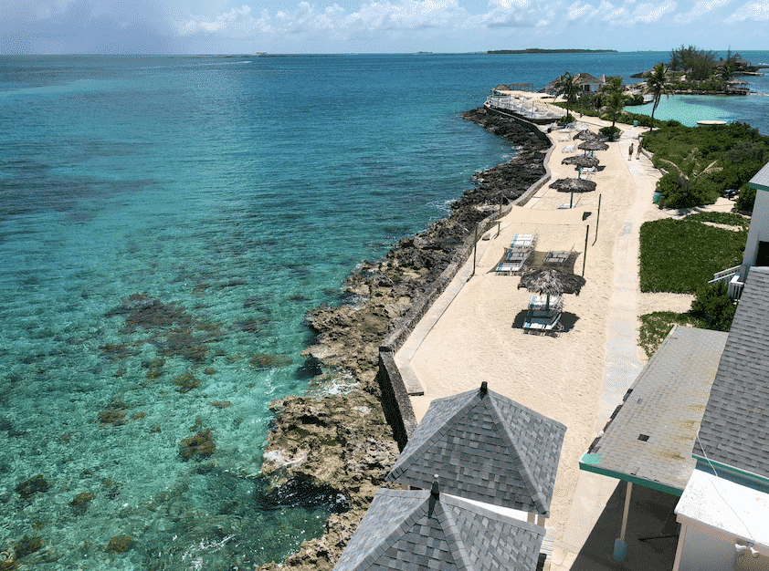 lighthouse-Pearl-Island-Bahamas