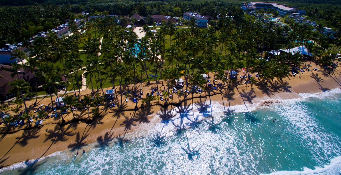 aerial-beach-viva-wyndham-v-samana