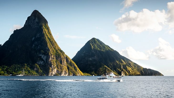 mountains-pitons-st-lucia-water-boat