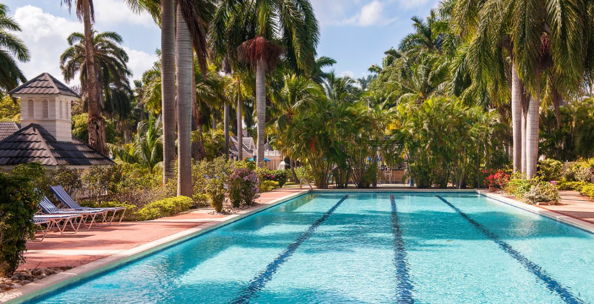 pool-half-moon-resort-jamaica