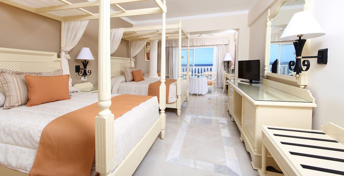 room-luxury-bahia-principe-runaway-bay-resort-jamaica