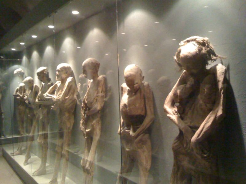 museum-of-mummies-guanajuato-mexico