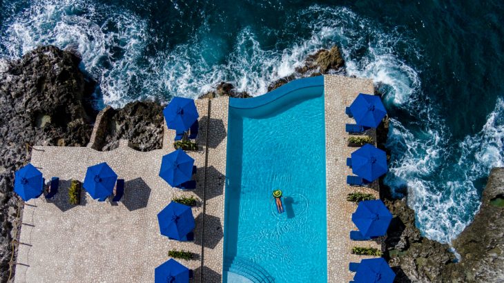 ocean-front-infinity-pool-rockhouse-hotel-jamaica