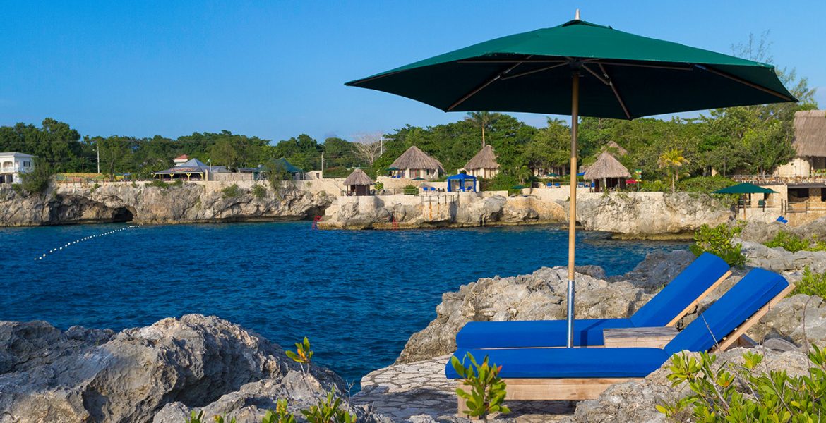 rockhouse-hotel-negril-jamaica-loungers