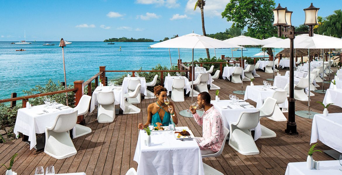 beach-dining-sandals-negril-resort-jamaica