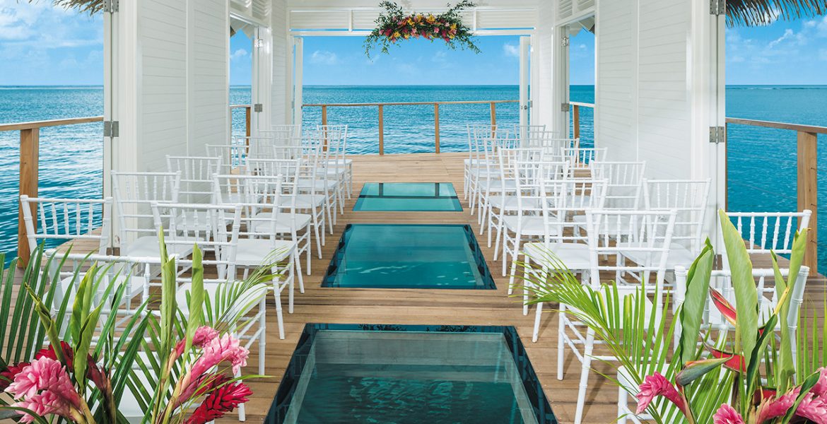 overwater-chapel-sandals-south-coast-resort