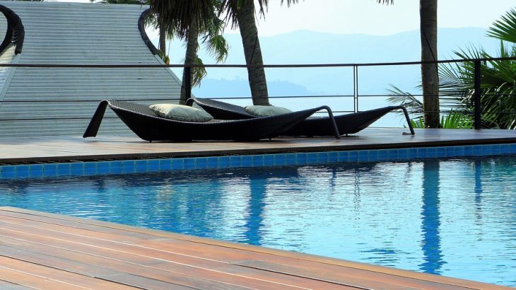 pool-patio-mountain-view