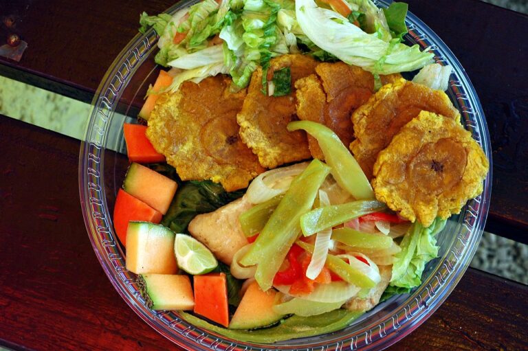 tostones-puerto-rico-street-food