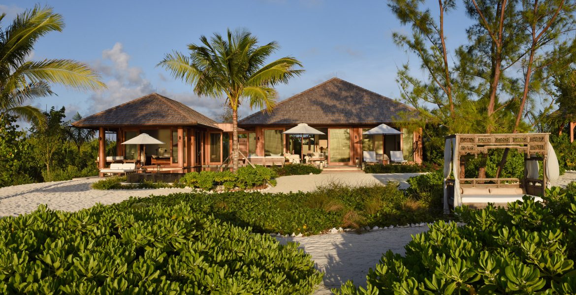 best-luxury-hotels-in-caribbean-COMO-Parrot-Cay