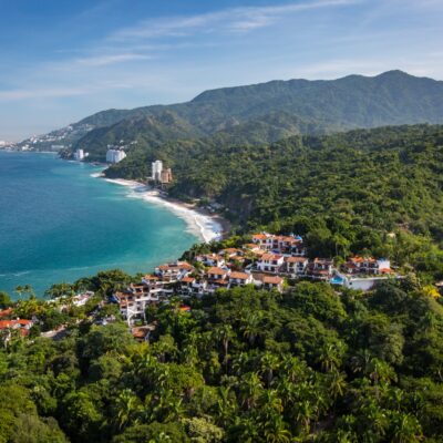Puerto Vallarta Zones: Where to Stay for Your Next Beach Vacation