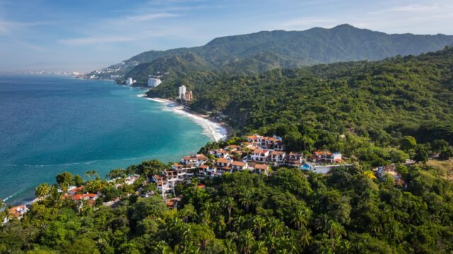 Puerto Vallarta Zones: Where to Stay for Your Next Beach Vacation