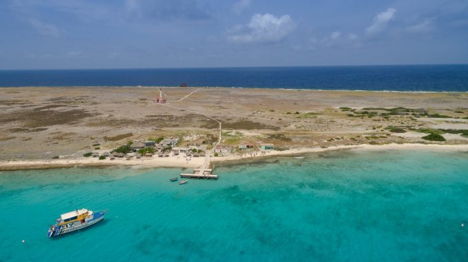 klein-curacao-beach