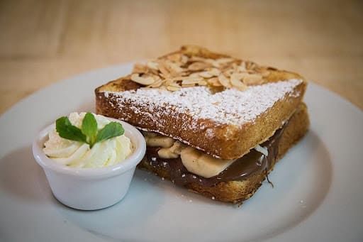 french-toast-Chez-Céline-playa-del-carmen