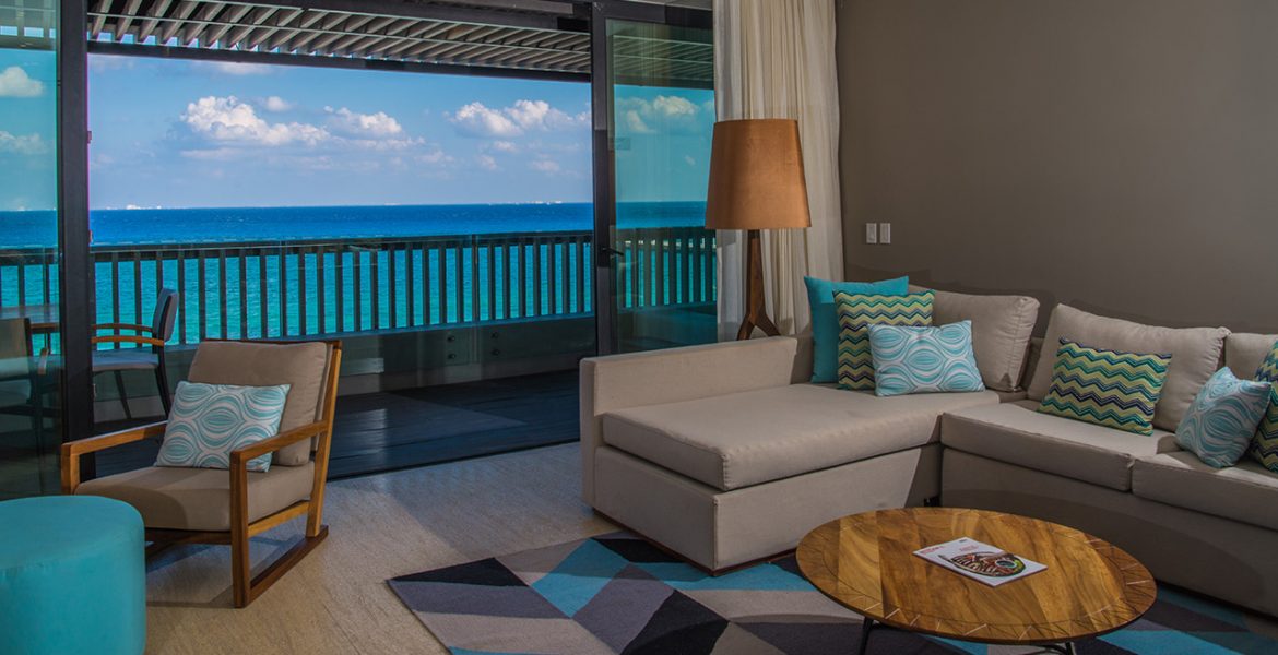 resort-hotel-room-with-ocean-view