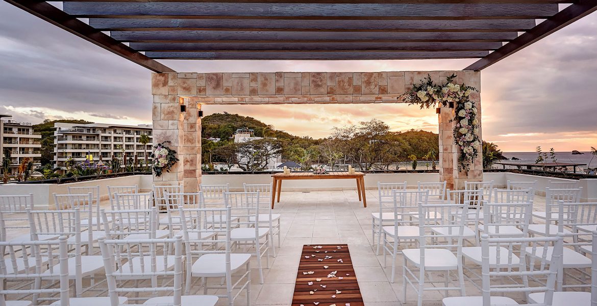 outside-wedding-venue-sunset