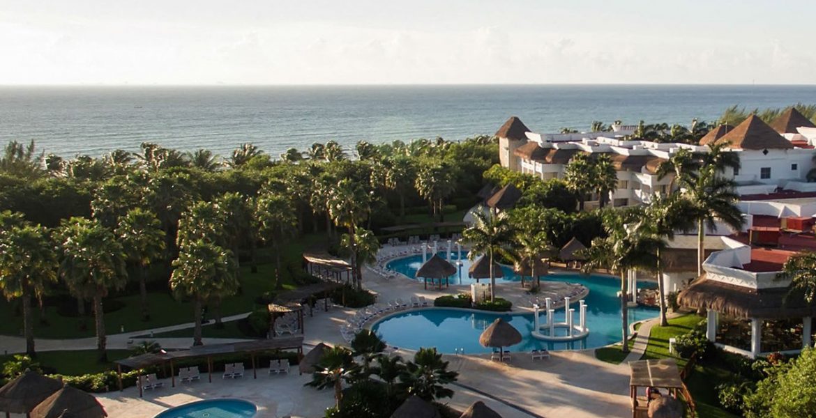 aerial-view-beach-resort