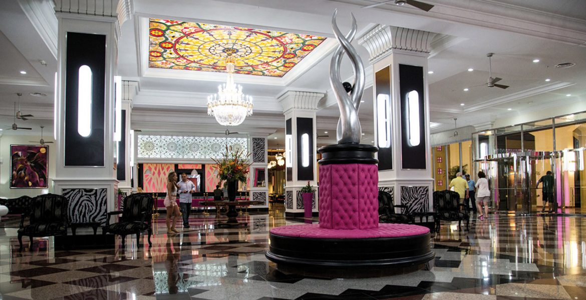 resort-lobby-pink-seating