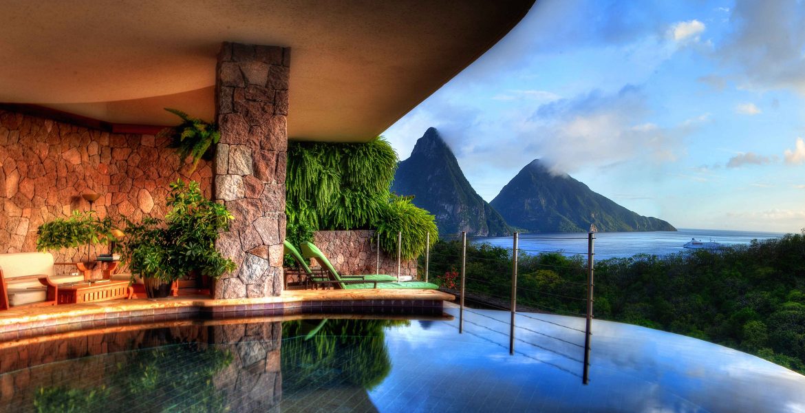 best-luxury-hotels-in-caribbean-jade-mountain-resort