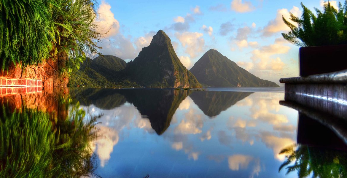 pitons-mountains-st-lucia