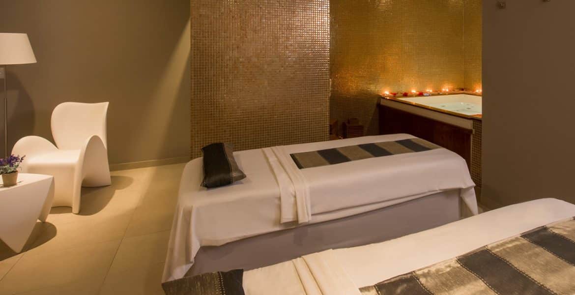 spa-massage-tables