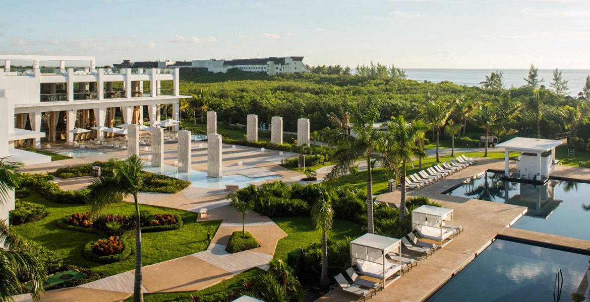 aerial-view-beach-hotel