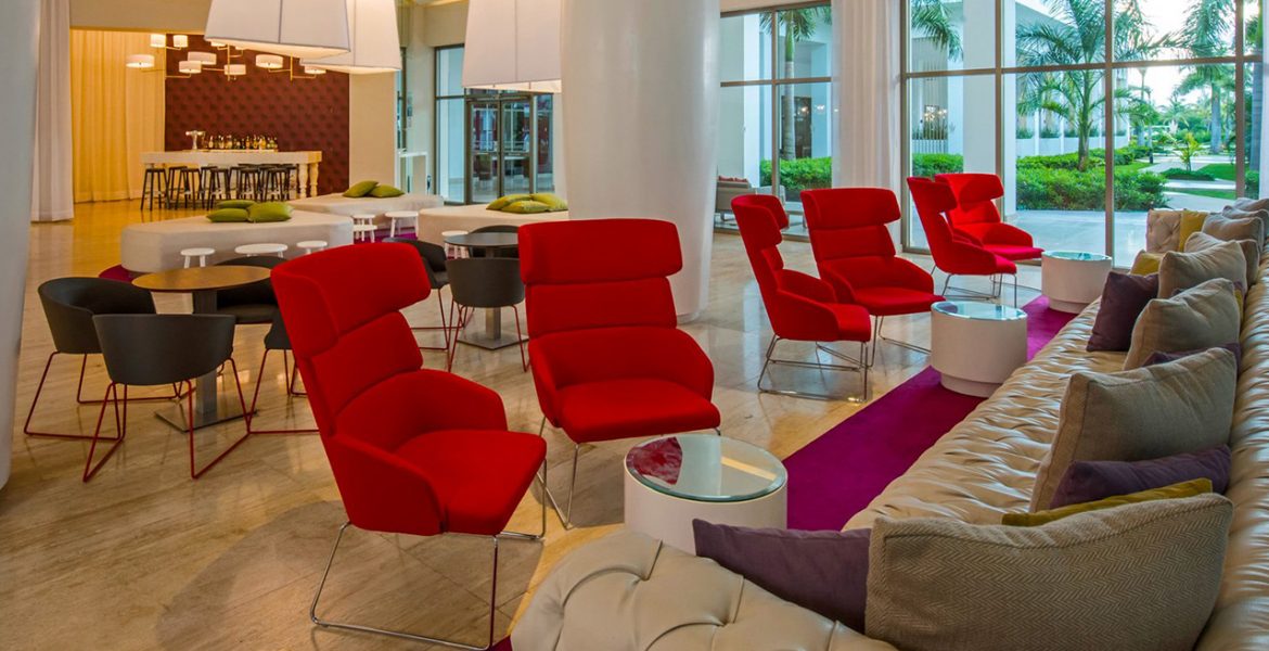 resort-lobby-red-chairs