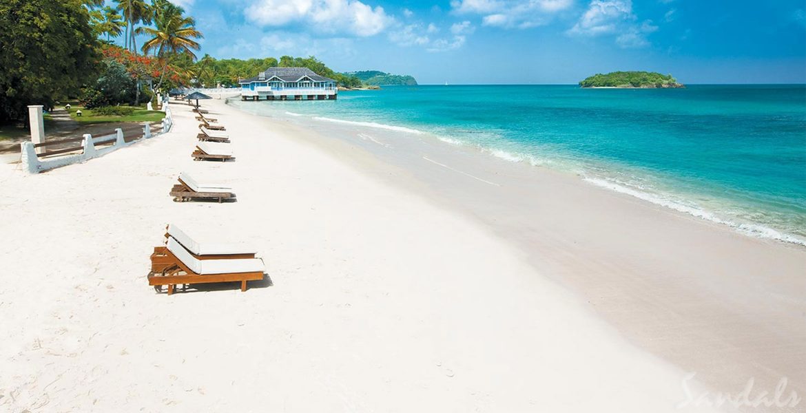 white-sand-beach-turquoise-water-loungers